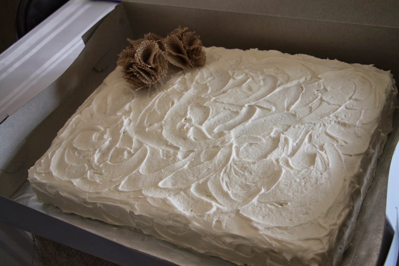 12 Photos of Natural And Rustic Sheet Cakes