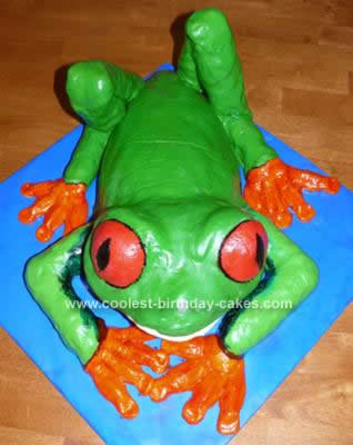 Tree Frog Birthday Cake