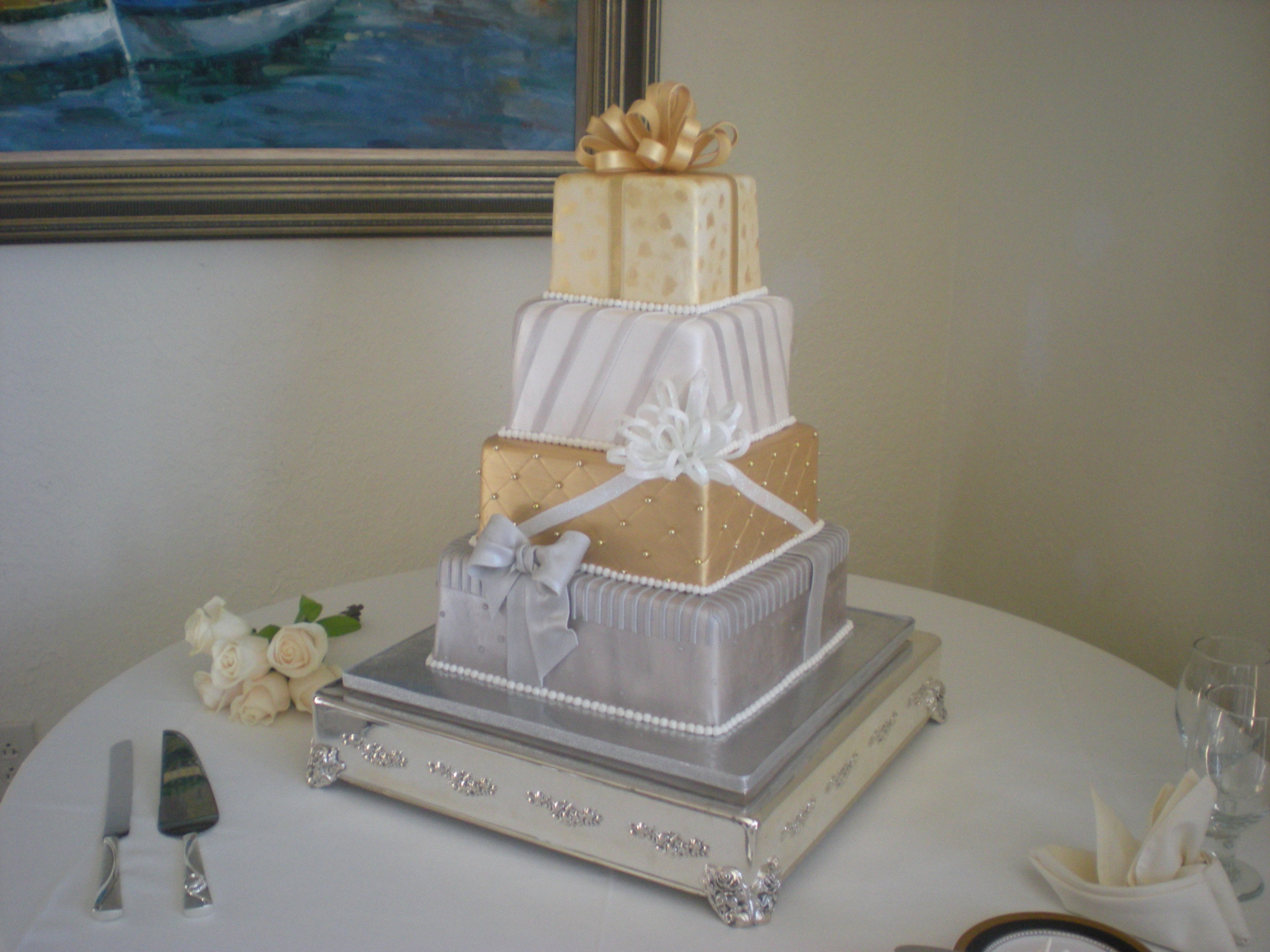 Wedding Cake That Looks Like Presents