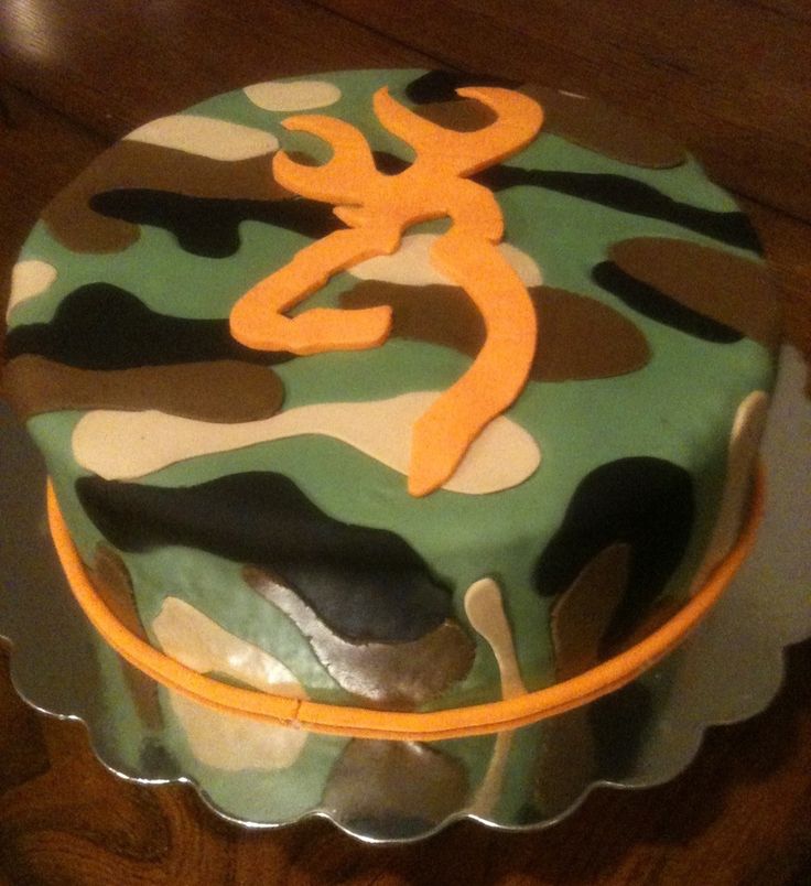 Camo Browning Birthday Cake