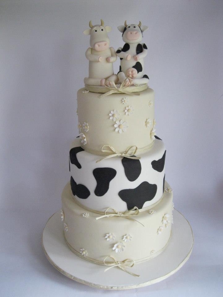 Cow-Themed Wedding Cake