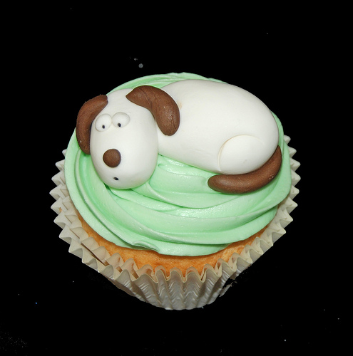 Dog Cupcake Cake