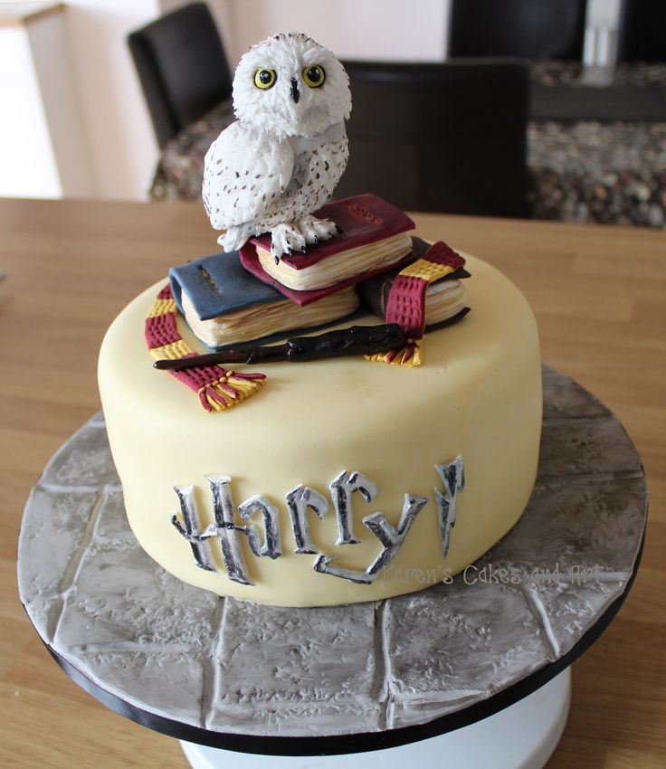 Harry Potter Birthday Cake