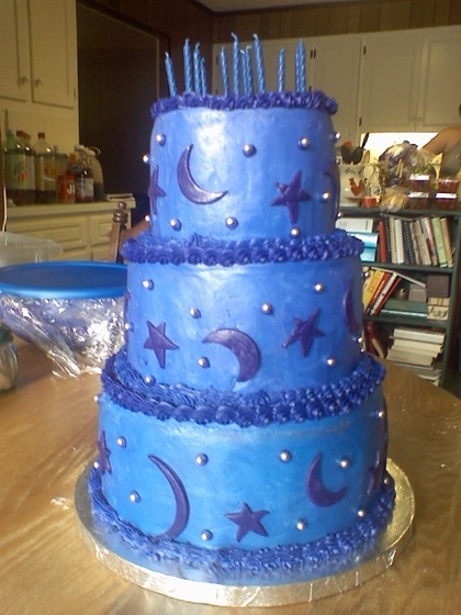 5 Photos of Moon And Stars Birthday Cakes