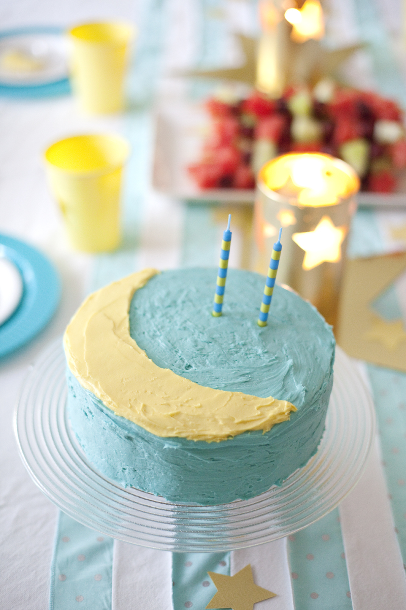 Moon and Stars Birthday Cake Idea