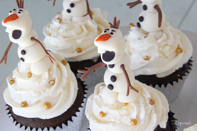 Olaf Frozen Birthday Cupcakes