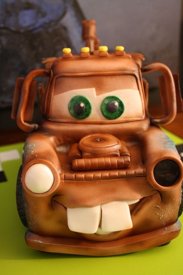 Tow Mater Cake