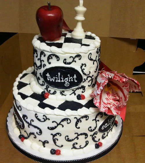 Twilight Birthday Cake