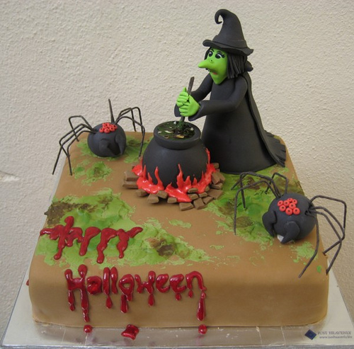 West Wicked Witch Cake