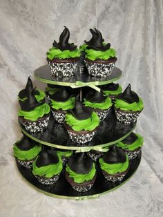 Wicked Witch Wizard of Oz Cake