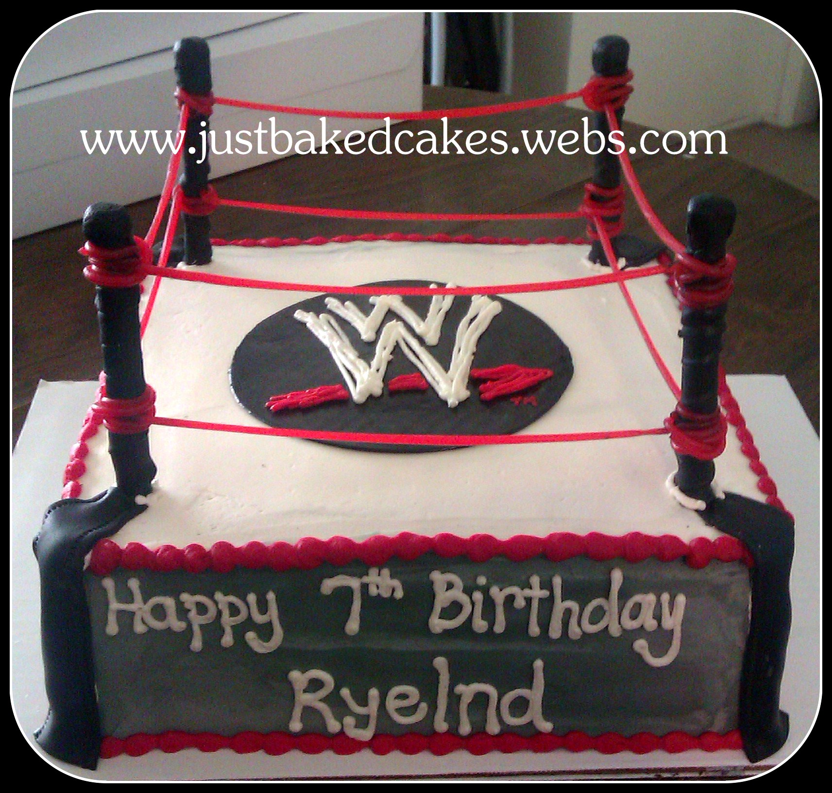 Wrestling Birthday Cake