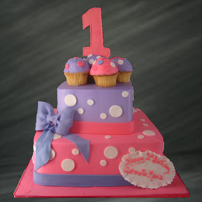 1st Birthday Cupcake Cake