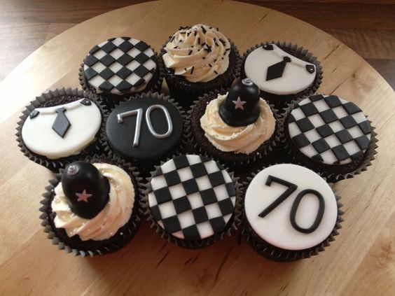 70th Birthday Cupcake Cake Ideas