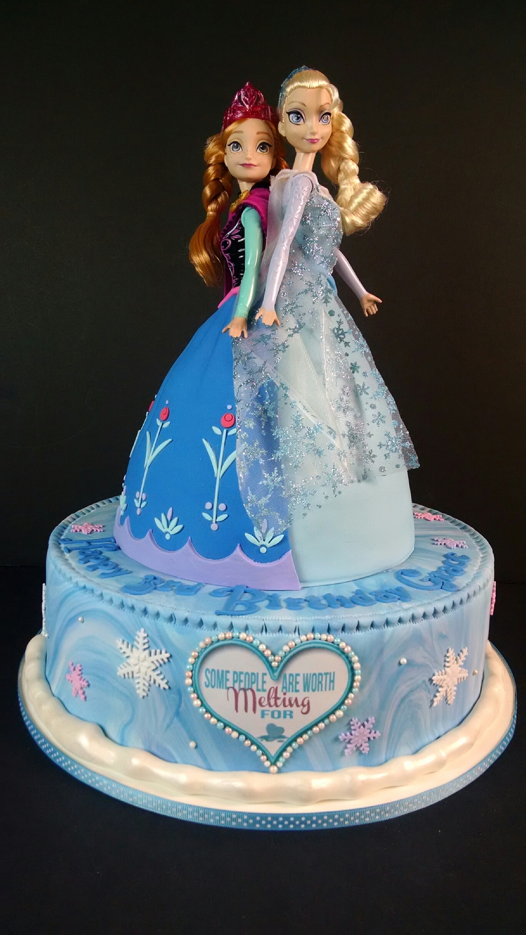 Cake Anna and Elsa