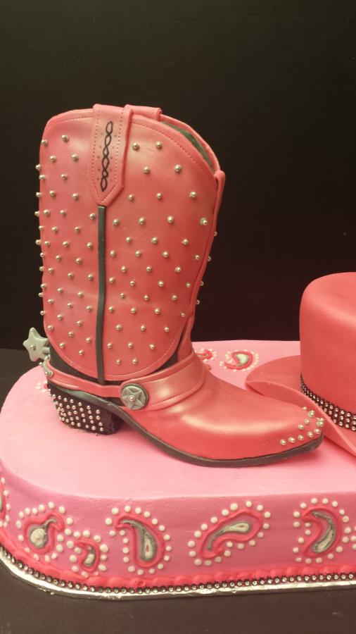 Cowgirl Boots and Hat Cake