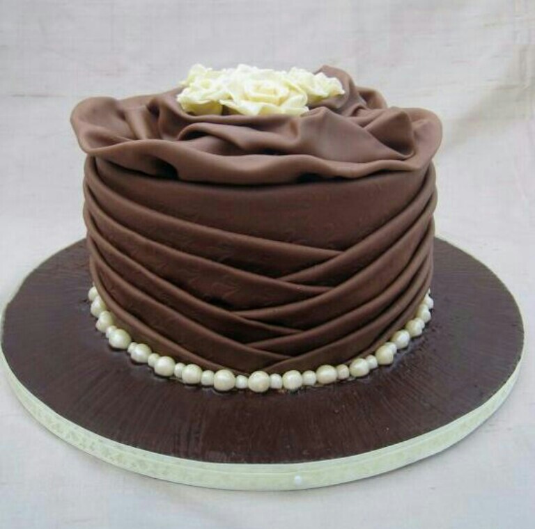 Elegant Chocolate Birthday Cake