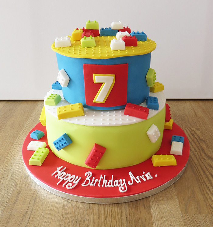 10 Photos of LEGO Shaped Birthday Cakes