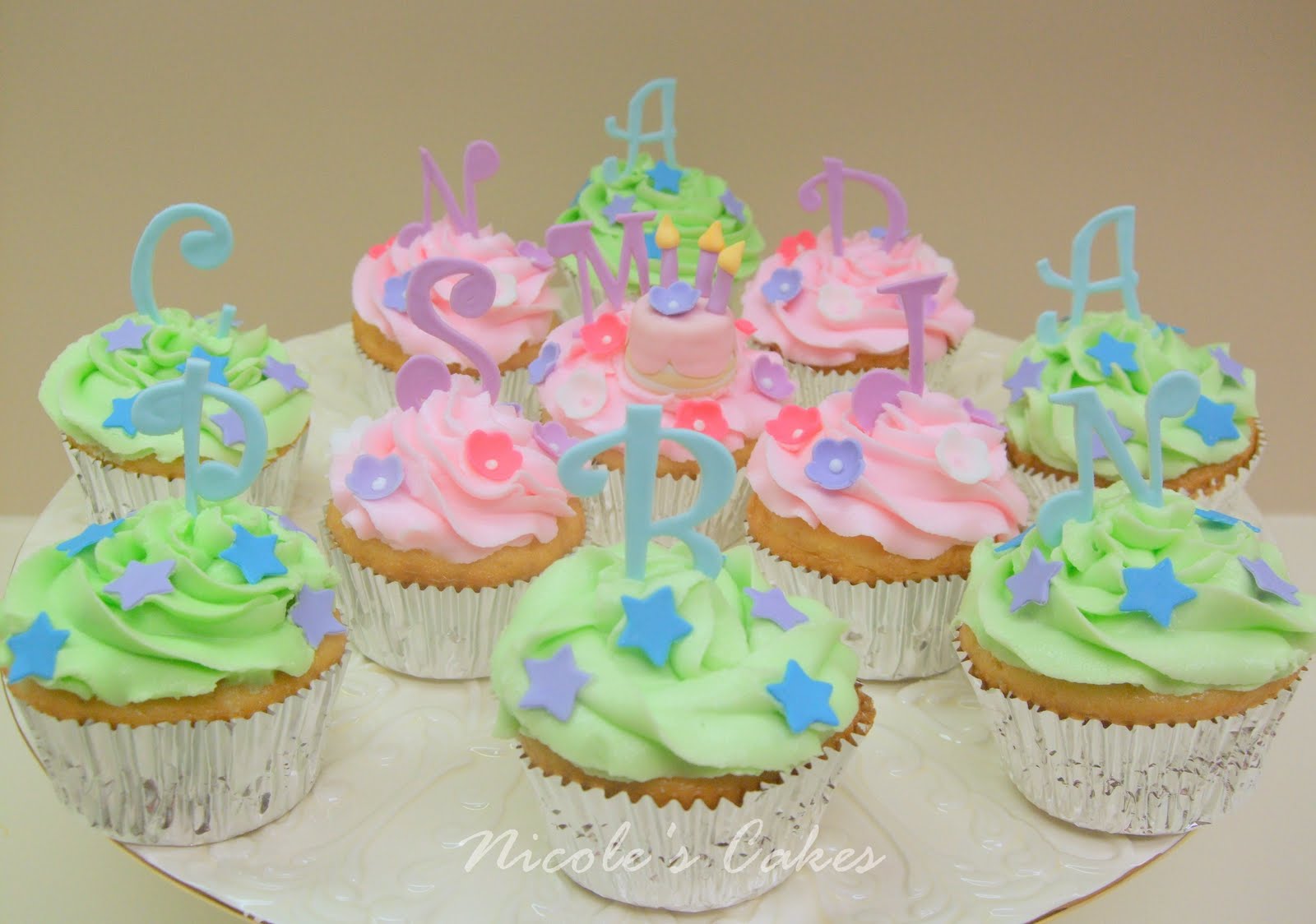 Pretty Girl Birthday Cupcakes