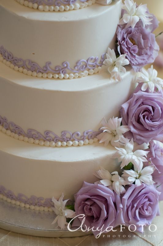 11 Lavender And White Wedding Cakes With Roses Photo Purple And