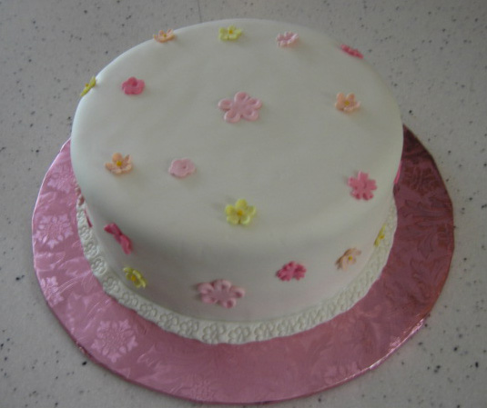 Simple Fondant Birthday Cake