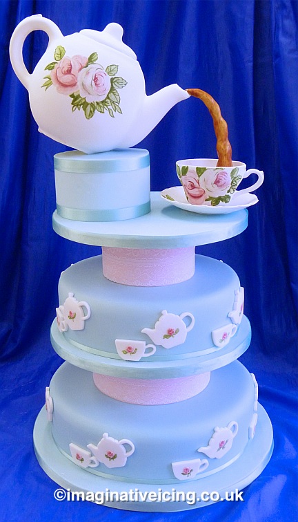 Vintage Teapot Cake