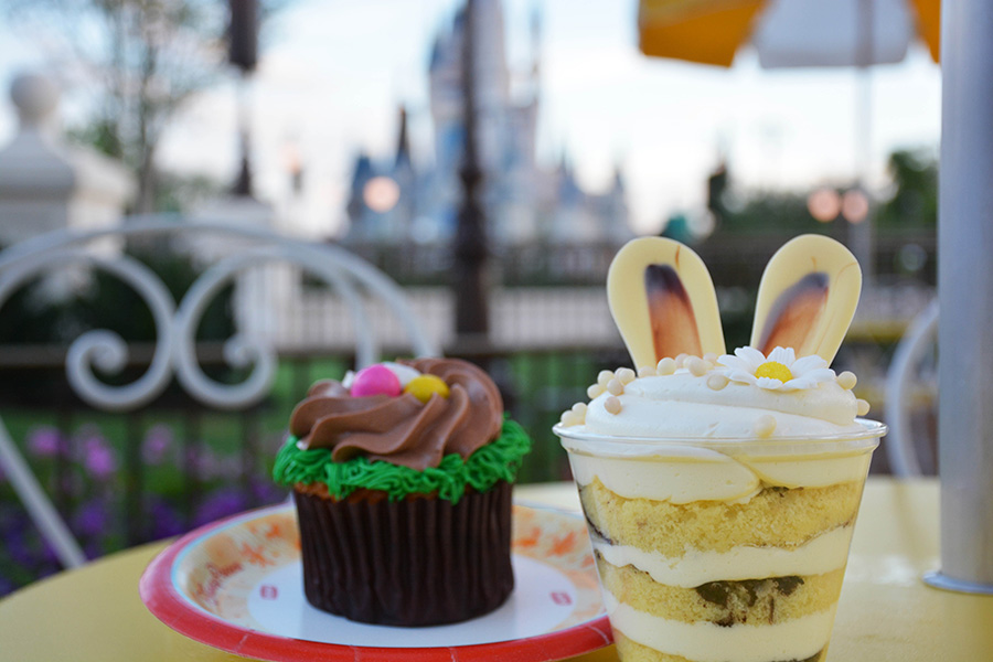 6 Photos of Disney World Easter Cupcakes