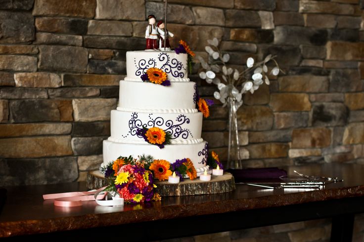 Weis Bakery Wedding Cakes