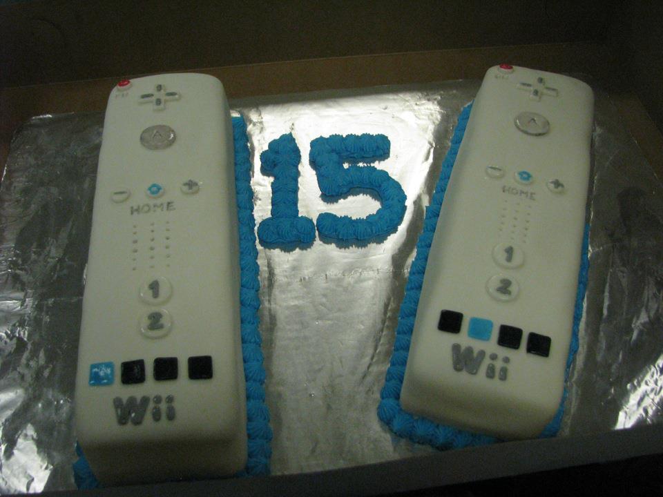 Wii Remote Birthday Cake