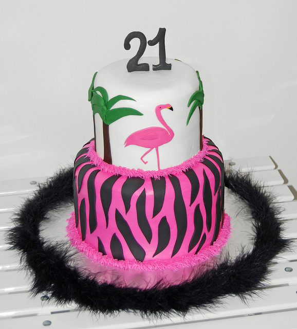 21st Birthday Cake Flamingo