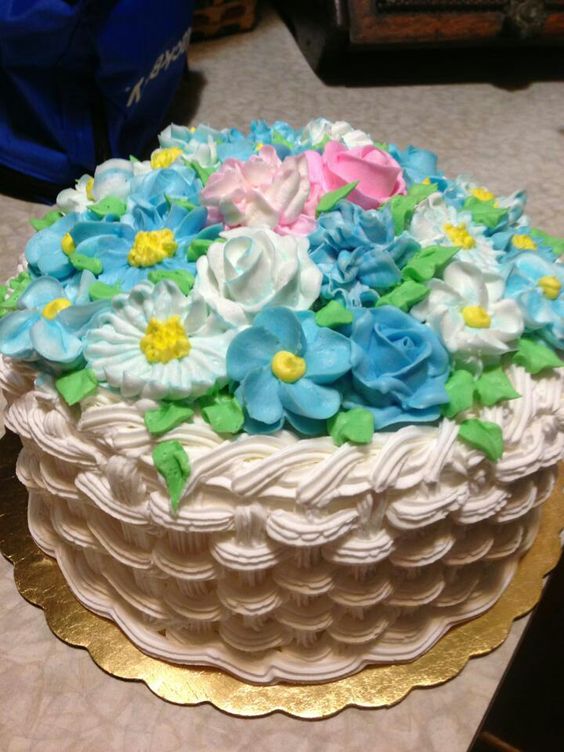 Basketweave Buttercream Flower Cake