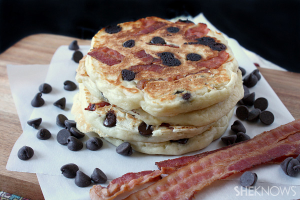 6 Photos of Milk With Egg And Bacon Pancakes With Cocolate