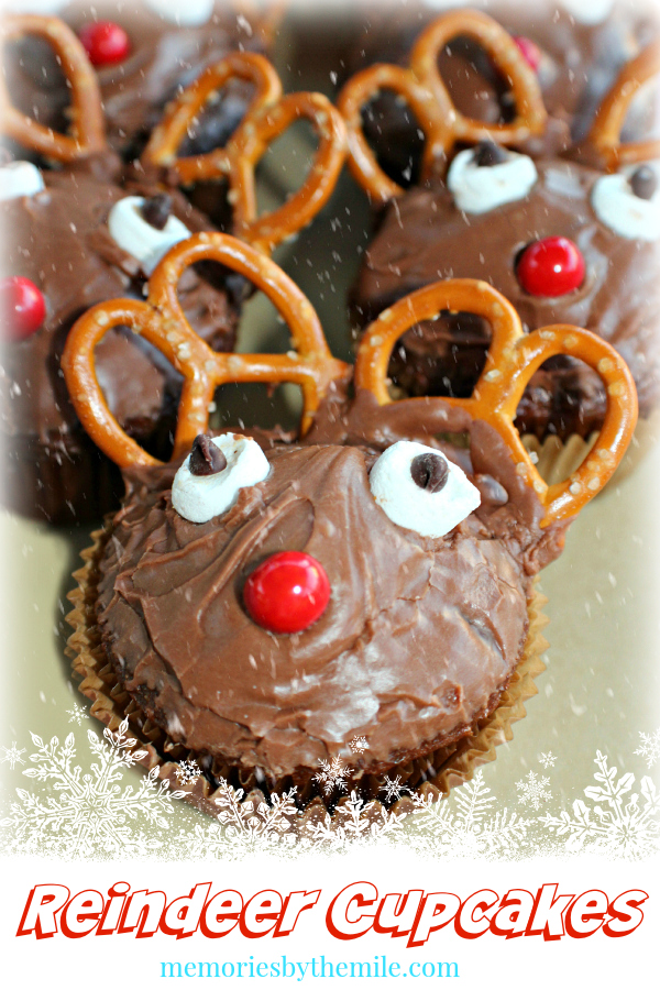 Chocolate Christmas Cupcakes Reindeer