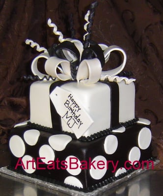 Fondant Birthday Cakes for Women