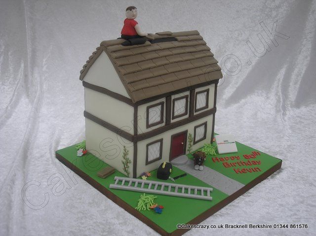 10 Photos of House Shaped Cakes