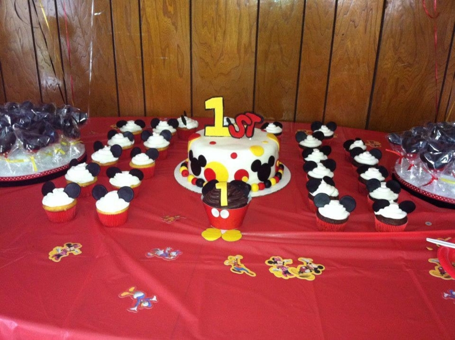 Mickey Mouse 1st Birthday Cake