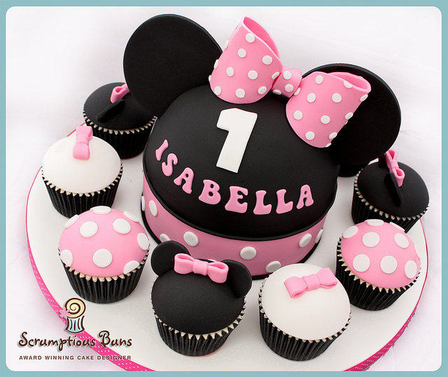 Minnie Mouse Birthday Cake