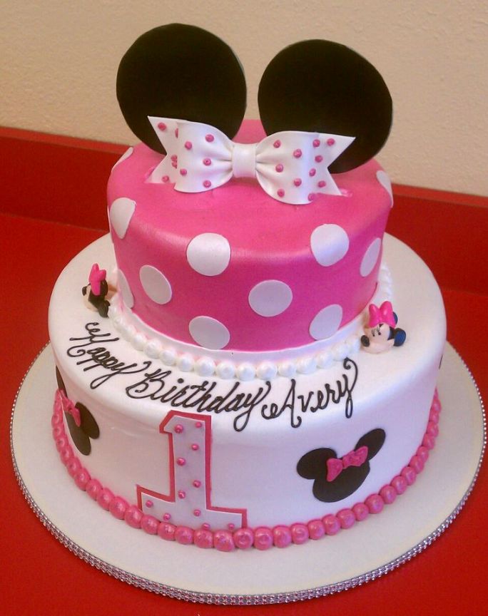 Minnie Mouse Birthday Cake