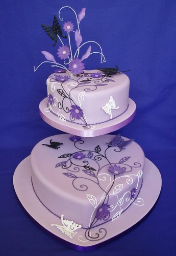 5 Photos of Flower Shaped Tiered Cakes