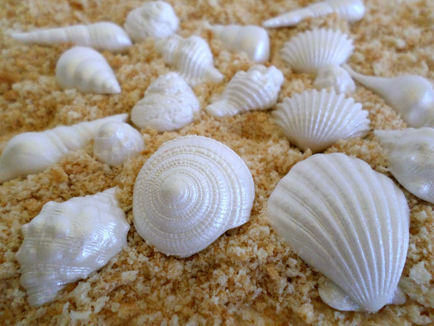 Sea Shell Wedding Cake Edible Decorations