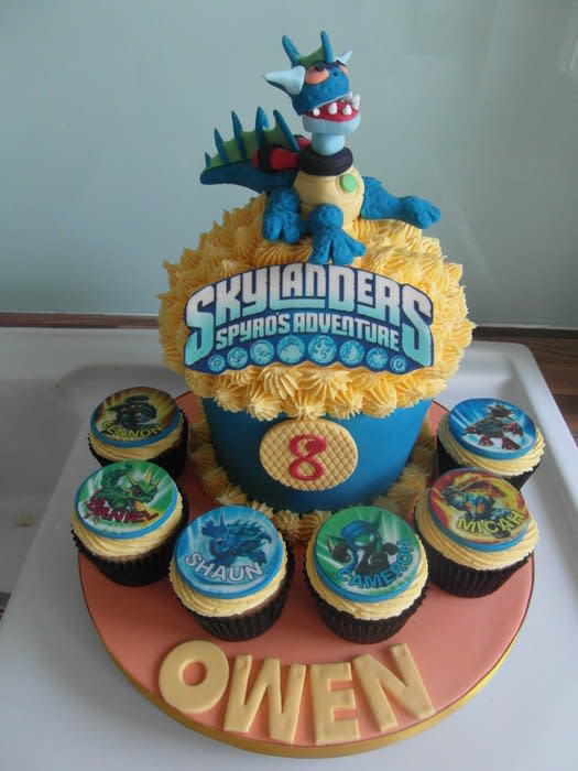 Skylander Birthday Cupcake Cake