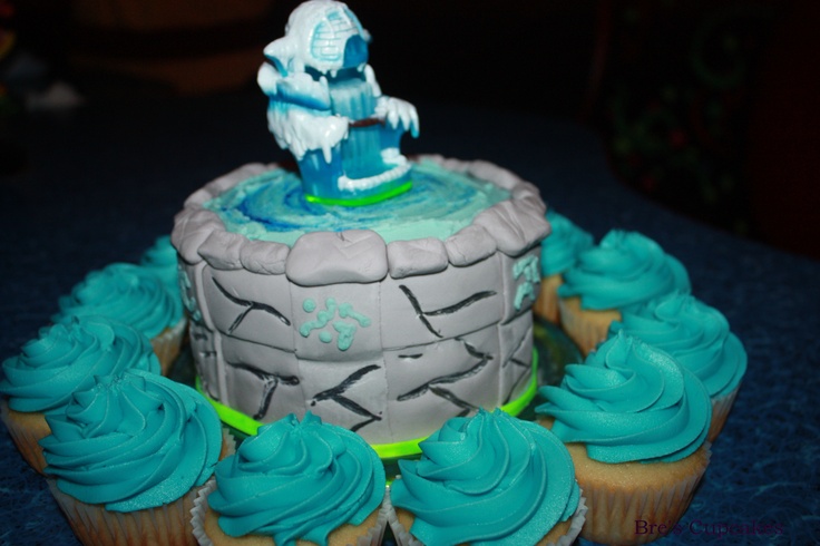 Skylander Birthday Cupcake Cake