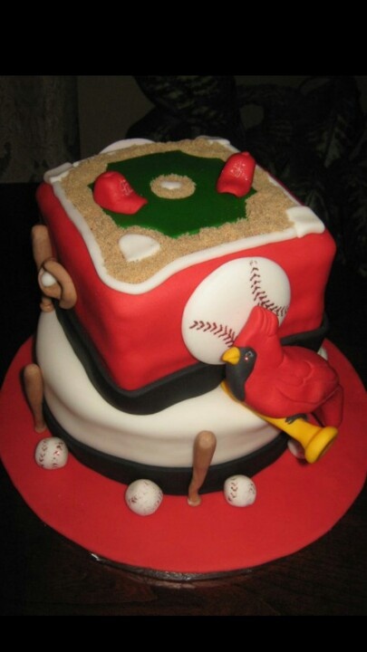 St. Louis Cardinals Cake