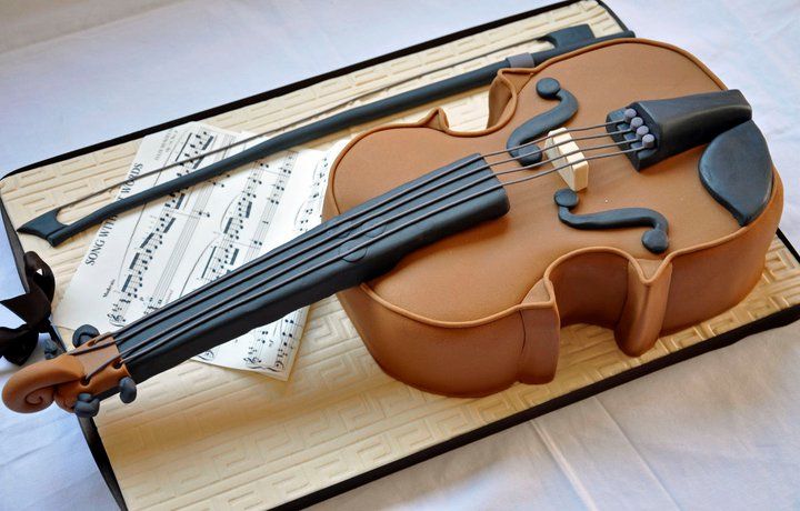 Violin Cake