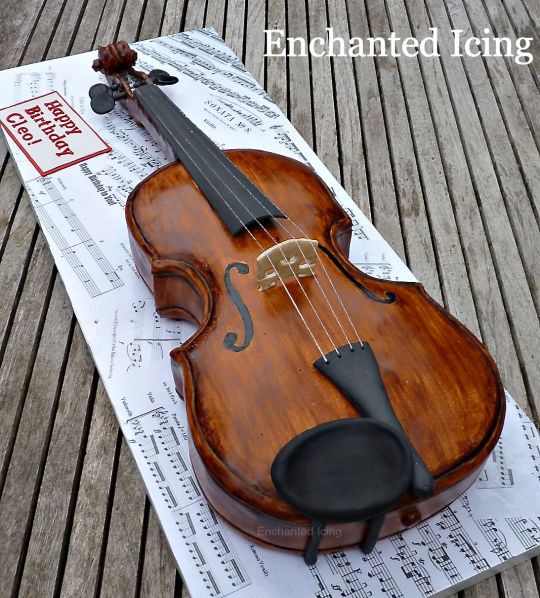 Violin Cake