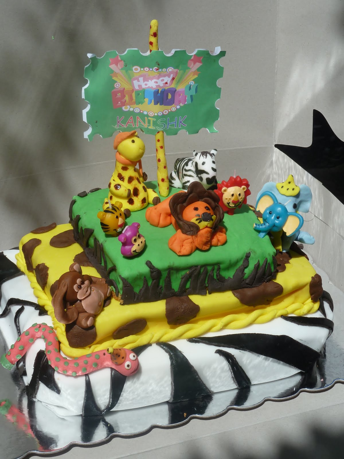 Zoo Animal Themed Birthday Cake