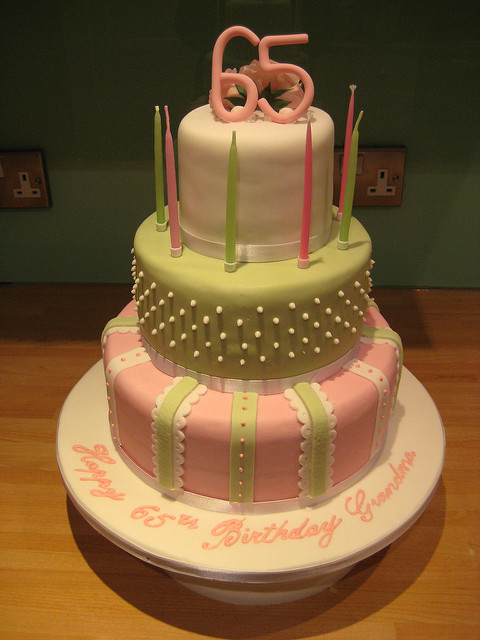 65th Birthday Cake Ideas for Women