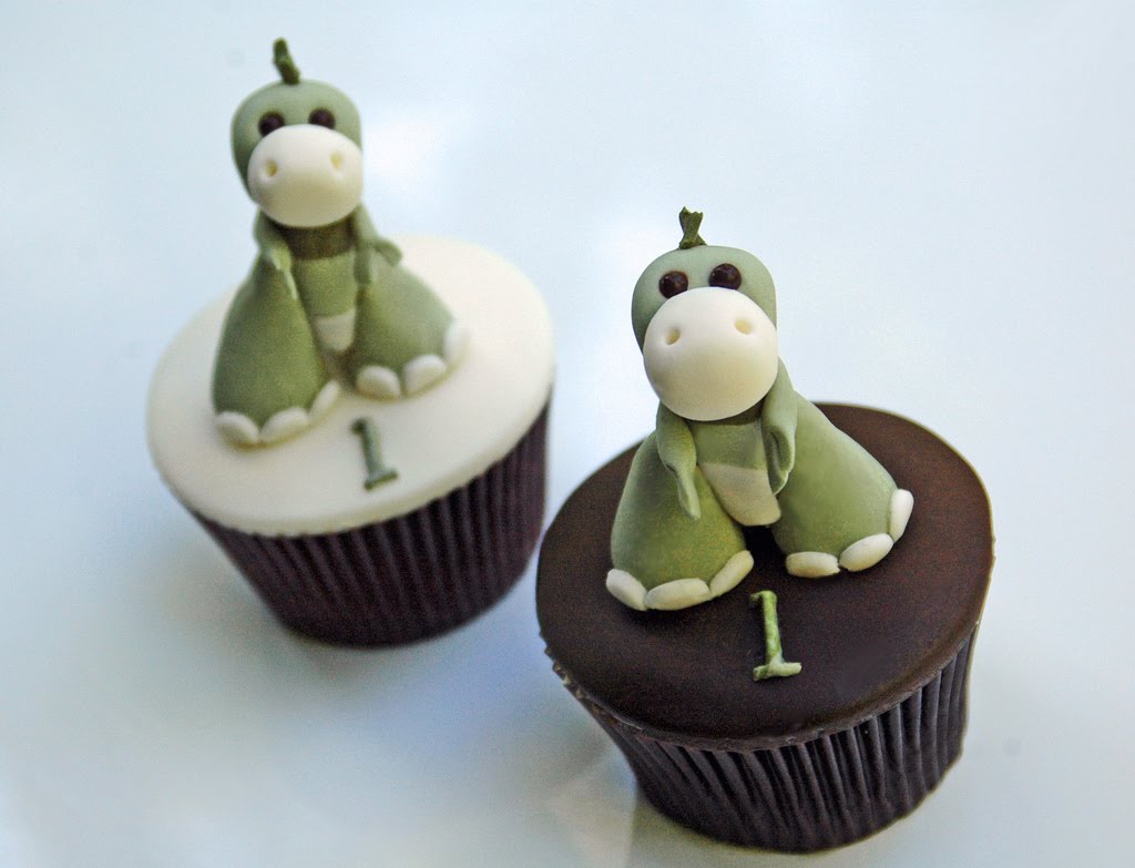 Baby Dino Cupcakes