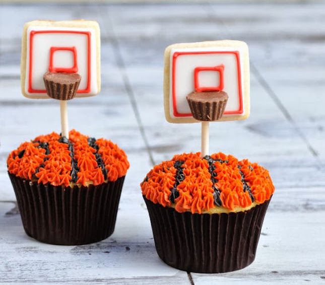 Basketball Hoop Cupcakes