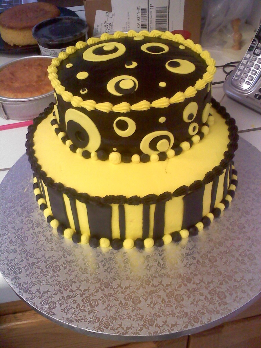 7 Black And Yellow Fondant Cakes Photo Yellow And Black Damask