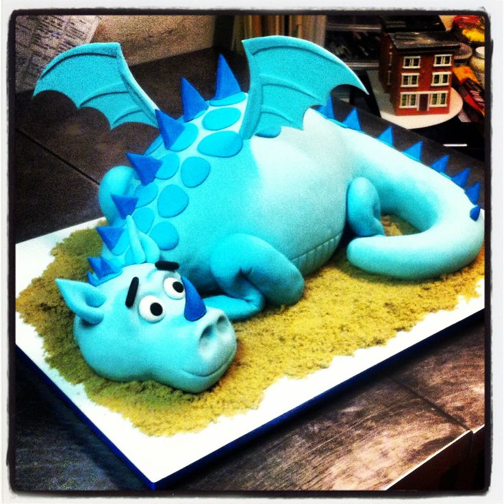 Dragon City Birthday Cake